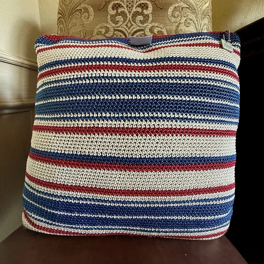 The SAK Home Square Crochet‎ Knit Pillows 17 Inch Blue Beige Red Set of 2 EUC